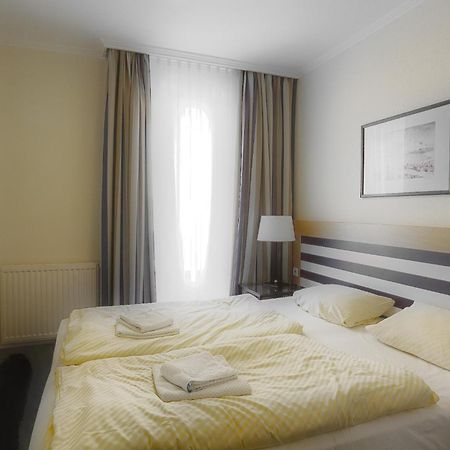 Appartamento Am Kurhaus 318 Pp 81 Zingst Esterno foto